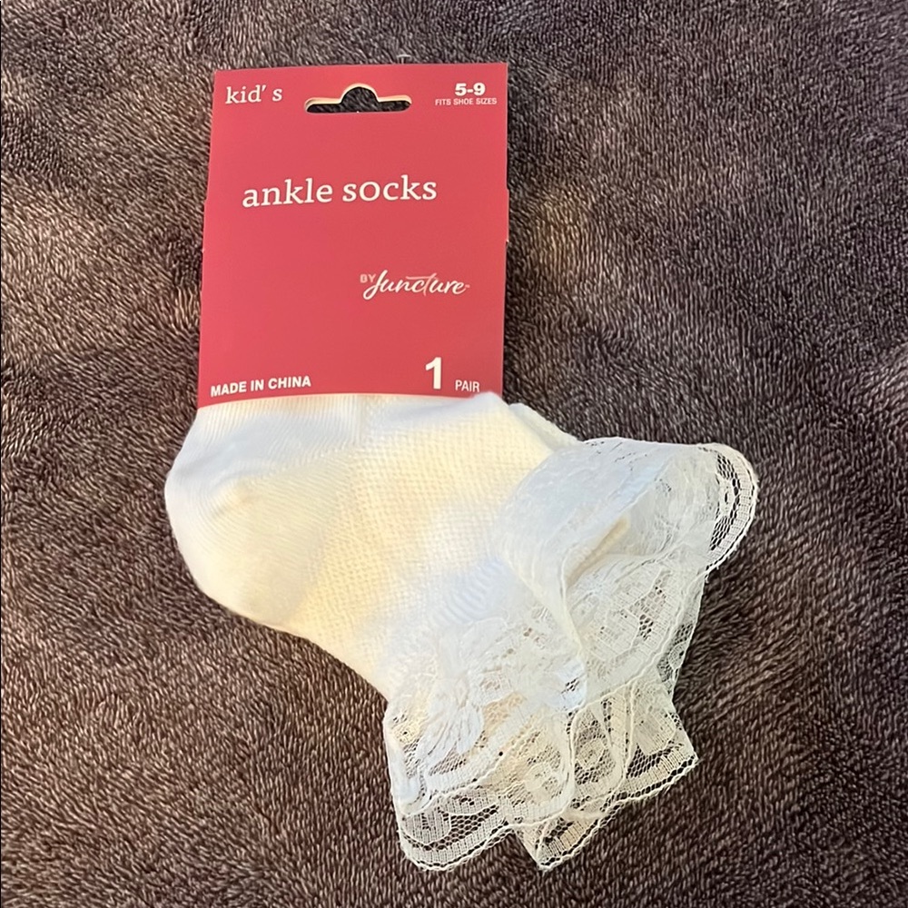 Juncture White Lace Trim Ankle Socks Accessories